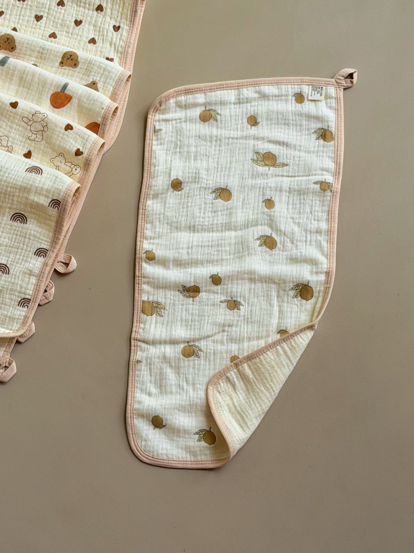 Muslin burp cloth