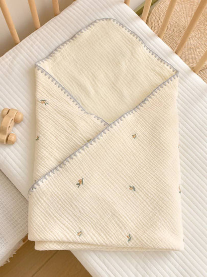Embroidered muslin blankets