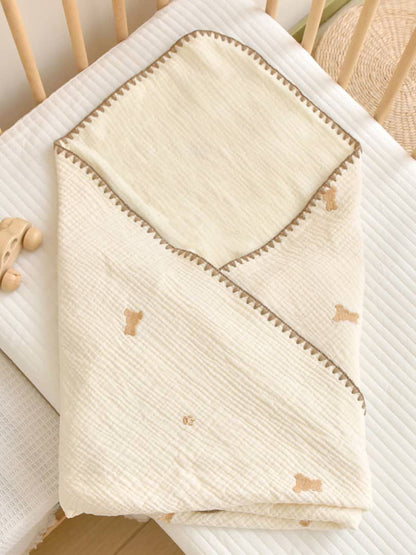 Embroidered muslin blankets